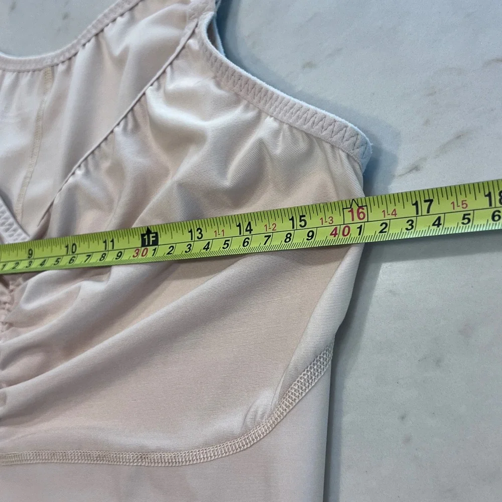Spanx Thinstincts Mid Thigh Bodysuit Beige Ruched Bust Size Large (READ)